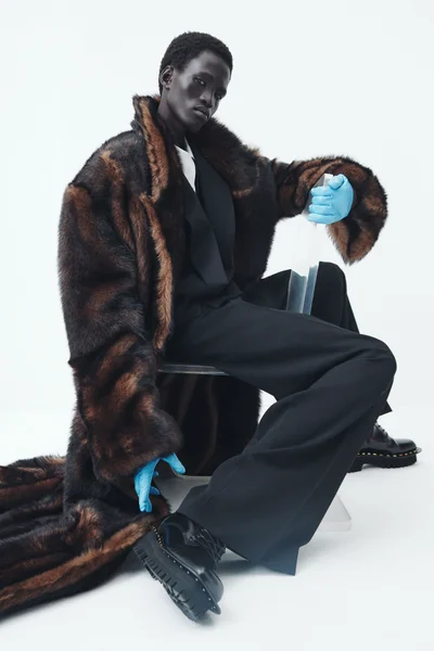 Look 3